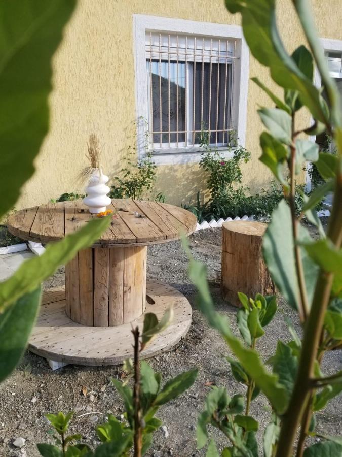 Skrapari Studio Apartment Corovode Екстер'єр фото